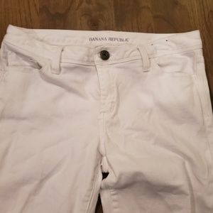 Banana Republic white skinny jeans